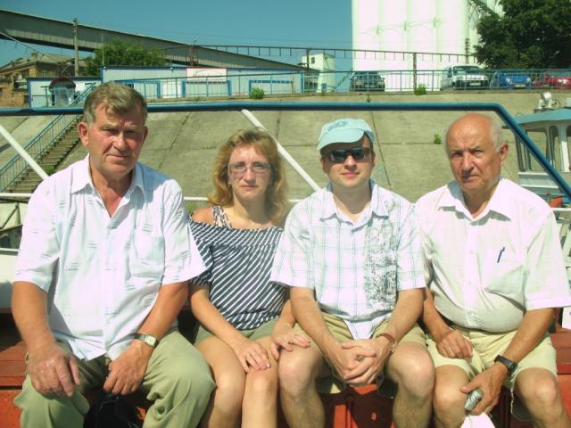 "Карпати" на Десні ( океан на Десну.jpg)